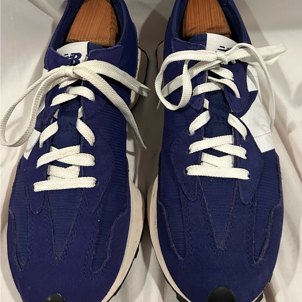 New Balance 327 Men's Retro Runner Sneaker,Deep Blue White N,Blue laces Included - Picture 2 of 6
